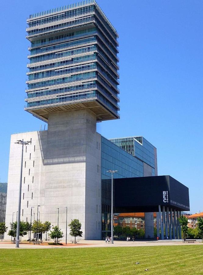 Modern Bilbao Apartment Barakaldo Exterior photo