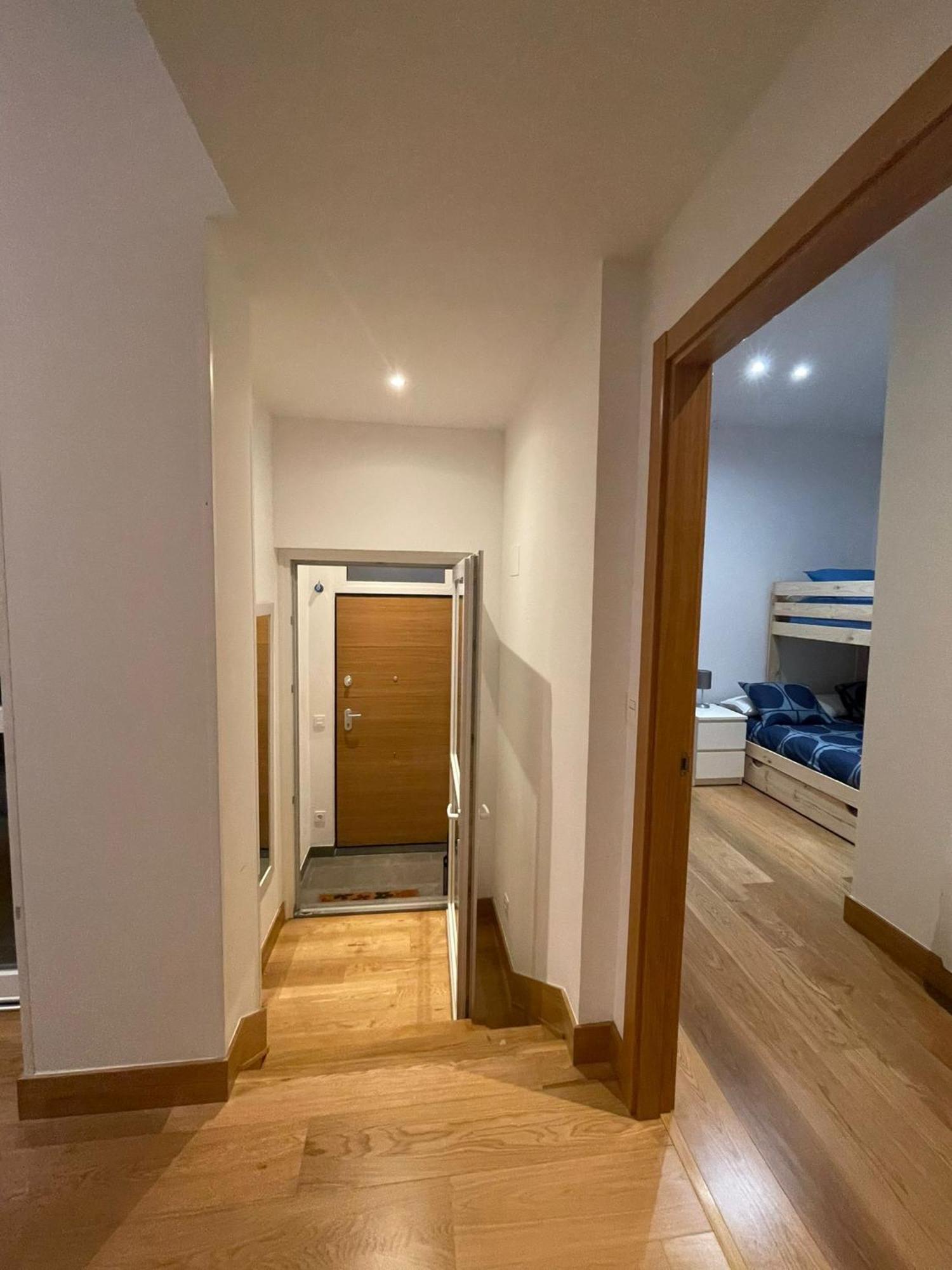 Modern Bilbao Apartment Barakaldo Exterior photo